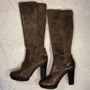 Frye Mimi Back Scrunch Brown Leather Heel Boots